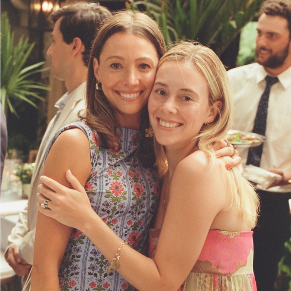 Meet your Posher, Eliza - Picture 1 of 1